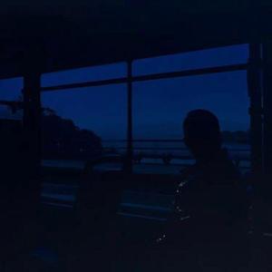 骚逼被无情中出
